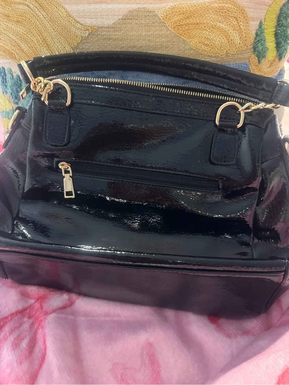 N/A stylish black